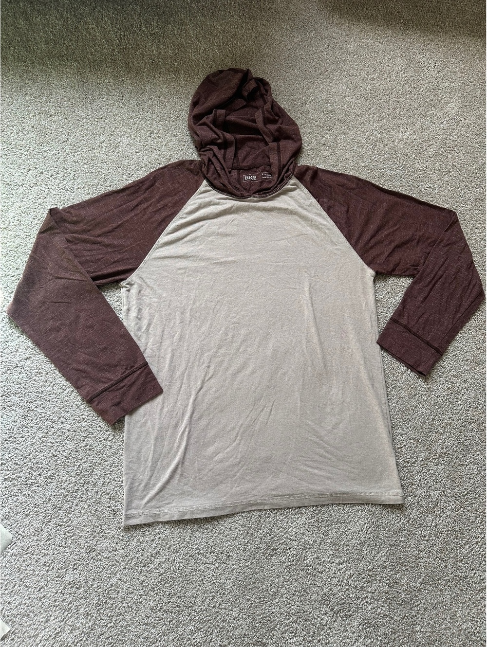BKE hooded raglan long sleeve shirt